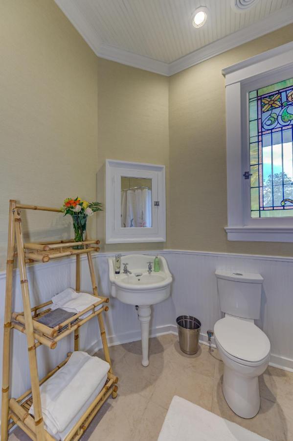 Oak Hall Bed And Breakfast วิกส์เบิร์ก ภายนอก รูปภาพ