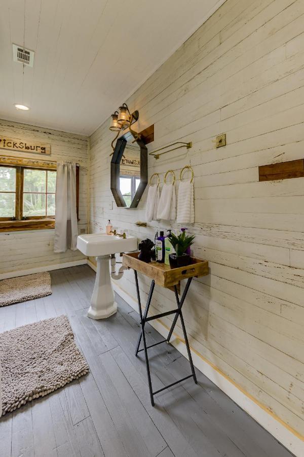 Oak Hall Bed And Breakfast วิกส์เบิร์ก ภายนอก รูปภาพ